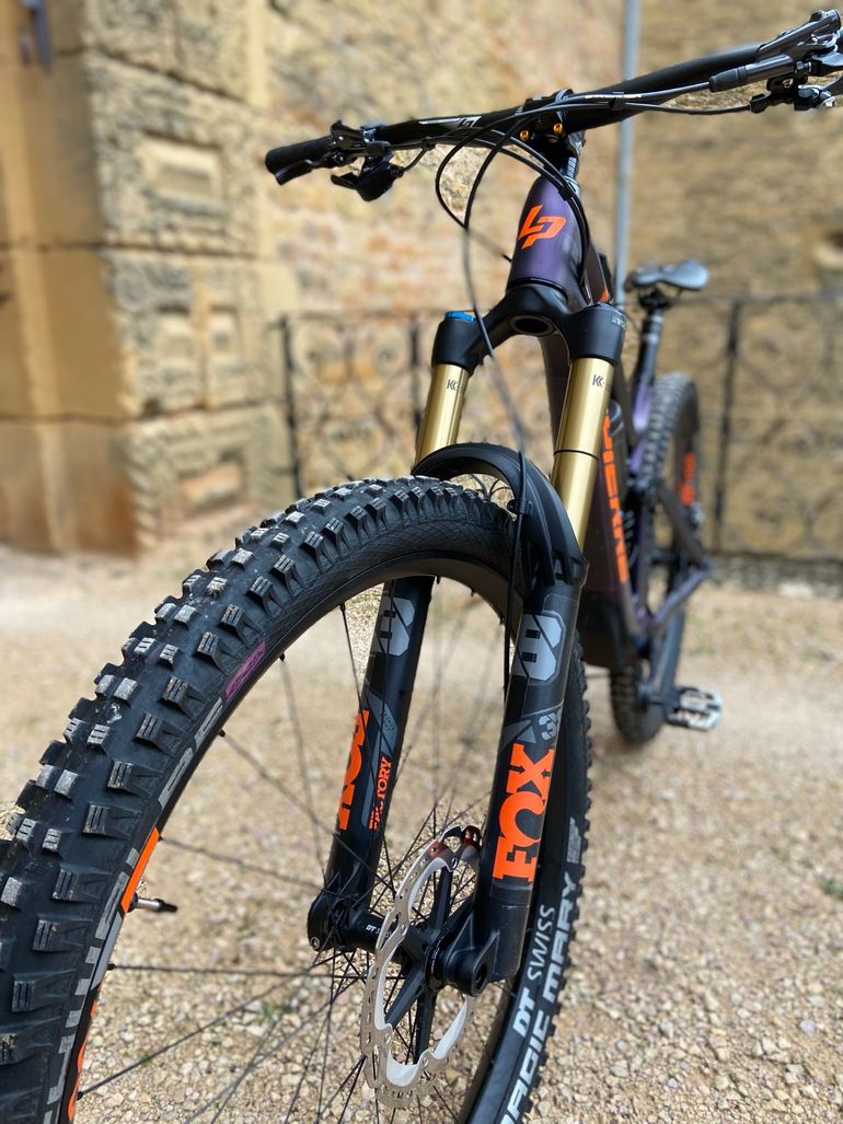 Used Lapierre Spicy CF 7.9 2023 2023 Mountainbike — image 3 of 6