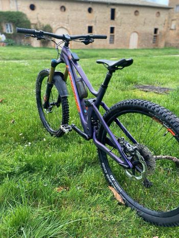 Used Lapierre Spicy CF 7.9 2023 2023 Mountainbike — image 5 of 6