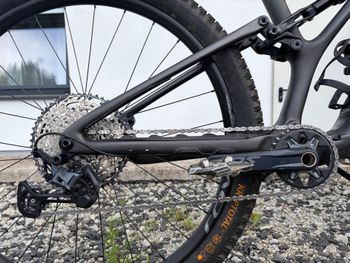 Używany Specialized Stumpjumper Comp 2022 2022 Mountainbike — zdjęcie 2 z 13