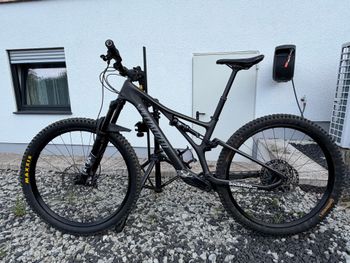 Używany Specialized Stumpjumper Comp 2022 2022 Mountainbike — zdjęcie 10 z 13