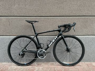 Used Giant TCR Advanced Pro 0 Disc 2019 Road & Gravel, Black — image 1 of 8