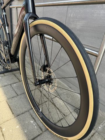 Argon 18 Krypton Shimano 105 Di2 2024 Road & Gravel d'occasion — image 4 sur 15