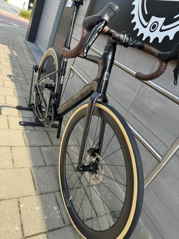 Used Argon 18 Krypton Shimano 105 Di2 2024 Road & Gravel, Black — image 7 of 15