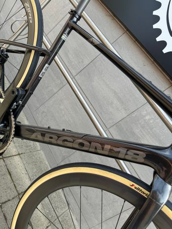 Used Argon 18 Krypton Shimano 105 Di2 2024 Road & Gravel, Black — image 14 of 15