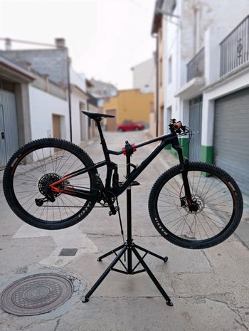 Used Scott Spark 960 2020 2020 Mountainbike — image 1 of 7