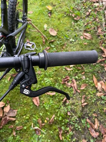 Used Canyon Spectral 5 2021 2021 Mountainbike, Black, 27.5 — image 3 of 5