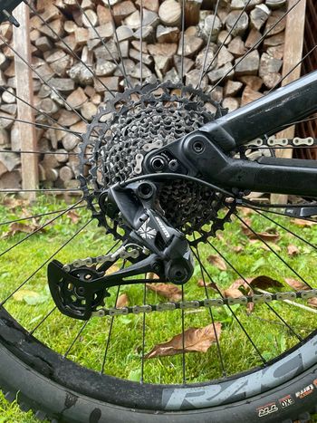 Used Canyon Spectral 5 2021 2021 Mountainbike, Black, 27.5 — image 5 of 5