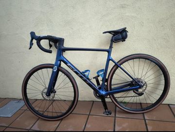 Used Scott Addict 10 disc 2023 Road & Gravel, Blue — image 7 of 9