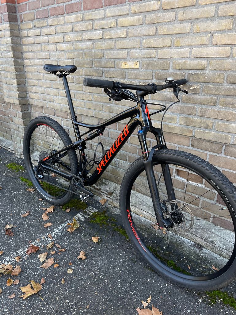 2019 specialized epic comp evo online