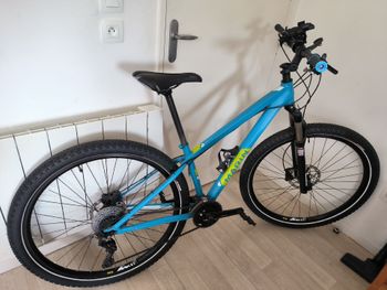 Used Marin bob cat trail 9.7 ltd blue série limitée 2017 Mountainbike, Blue — image 19 of 40