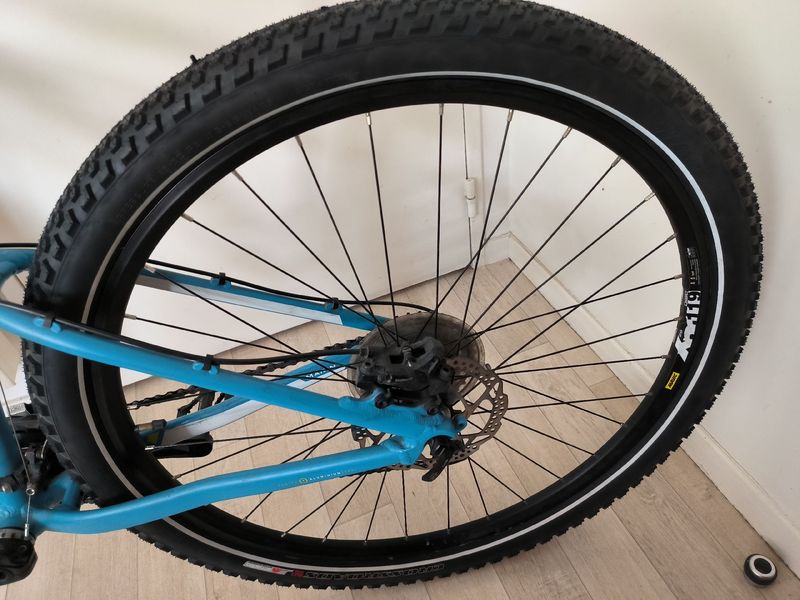 Used Marin bob cat trail 9.7 ltd blue série limitée 2017 Mountainbike, Blue — image 20 of 27