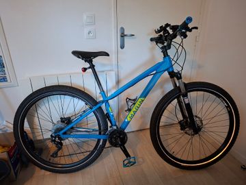 Used Marin bob cat trail 9.7 ltd blue série limitée 2017 Mountainbike, Blue — image 14 of 27