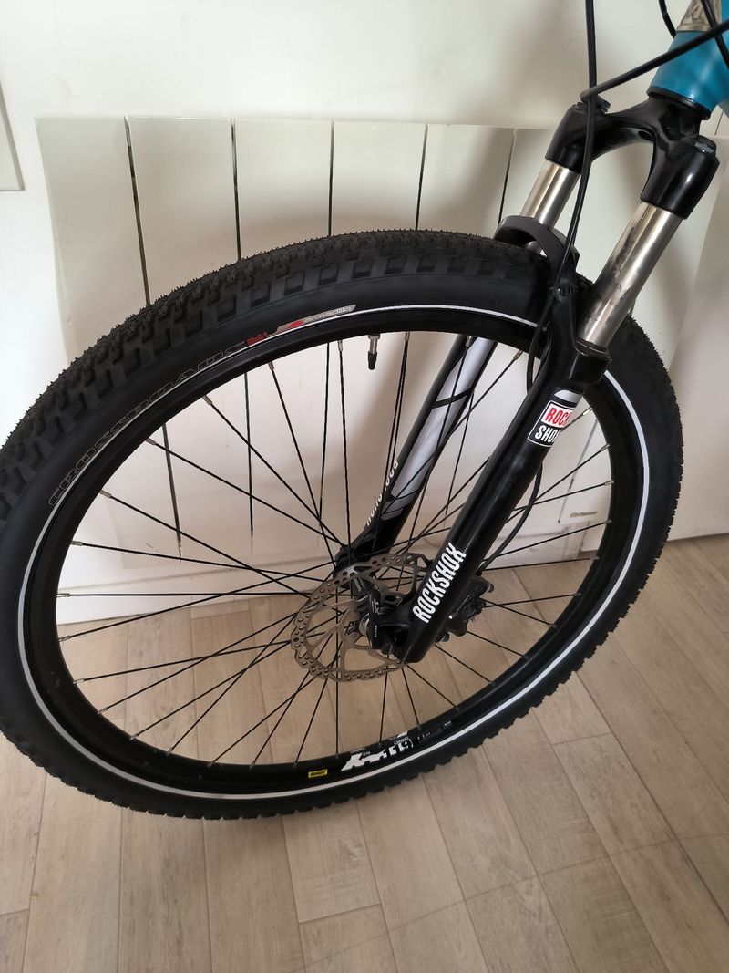 Used Marin bob cat trail 9.7 ltd blue série limitée 2017 Mountainbike, Blue — image 1 of 27