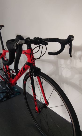Used Giant TCR Advanced 2 2018 2018 Road & Gravel, Red — image 5 of 7