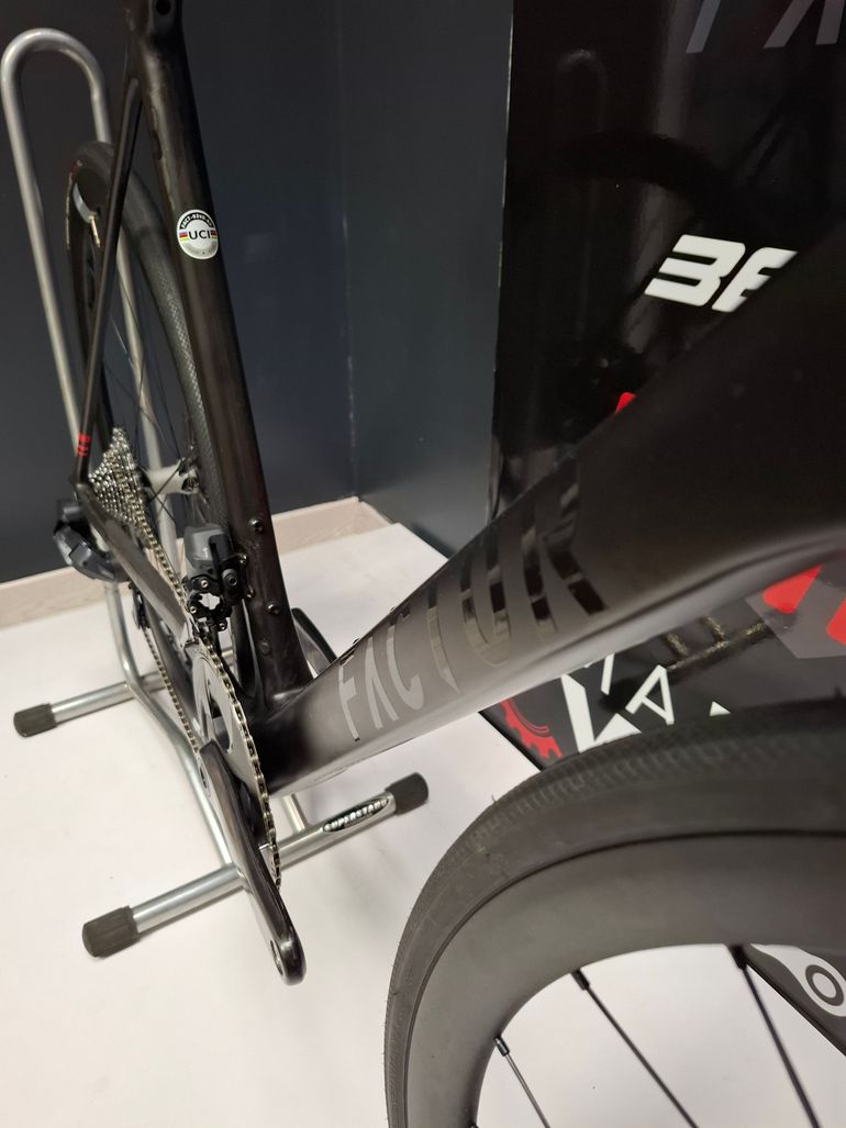 Used Factor O2 VAM Frameset 2021 Road & Gravel, Black — image 4 of 4