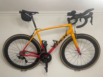 Used Trek Émonda ALR 5 2022 Road & Gravel, Red — image 1 of 3