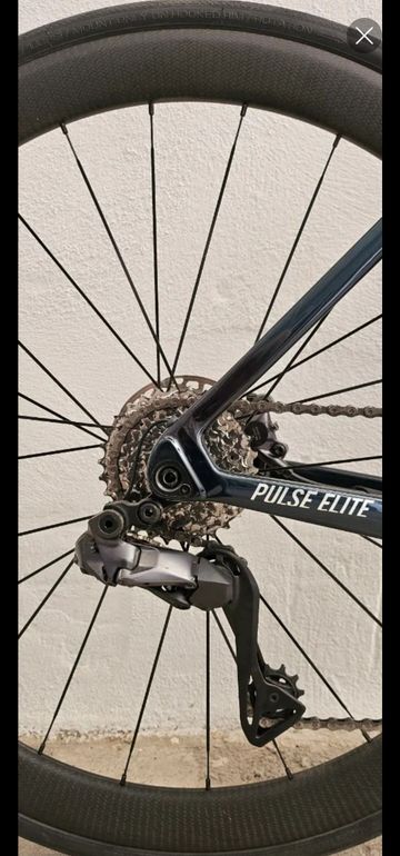 Megamo PULSE ELITE 05 SH12 2024 2024 Road & Gravel usato, Verde — immagine 2 di 7