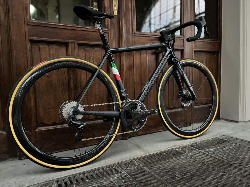 Used Colnago C64 Disc + Super Record EPS + Bora WTO 2024 Road & Gravel