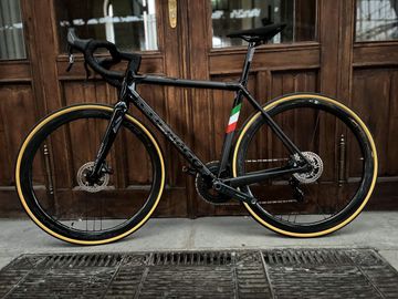 Used Colnago C64 Disc + Super Record EPS + Bora WTO 2024 Road & Gravel, Black — image 13 of 15