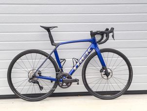 Trek - Madone SL Gen 8 Ultegra Di2, 2025