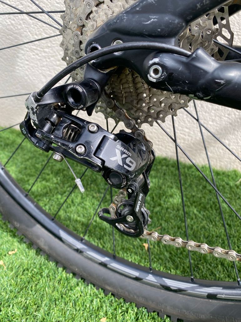 Used Specialized Men's Epic Comp 2018 2018 Mountainbike, Black, 29 — image 3 of 14