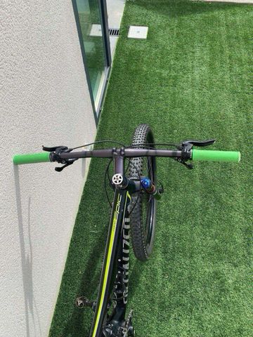 Used Specialized Men's Epic Comp 2018 2018 Mountainbike, Black, 29 — image 11 of 14