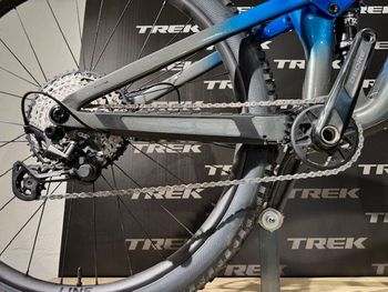 Used Trek Top Fuel 9.7 SLX/XT 2022 Mountainbike, Blue — image 3 of 4