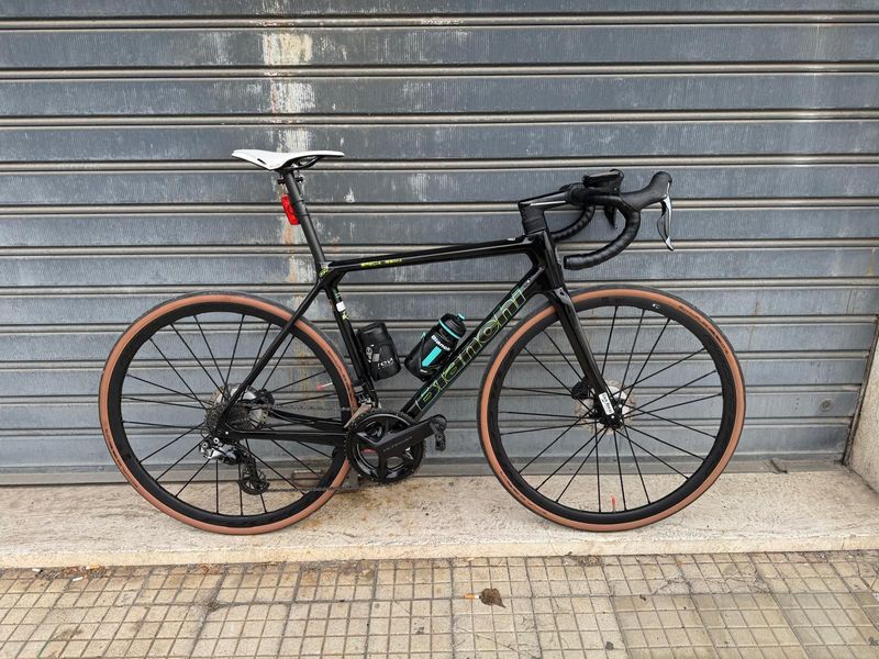 Used Bianchi Specialissima - Dura Ace Di2 2023 2023 Road & Gravel