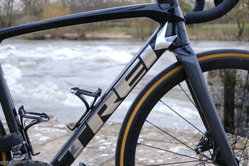 Used Trek Émonda SL 6 eTap 2023 2023 Road & Gravel, Black — image 3 of 6