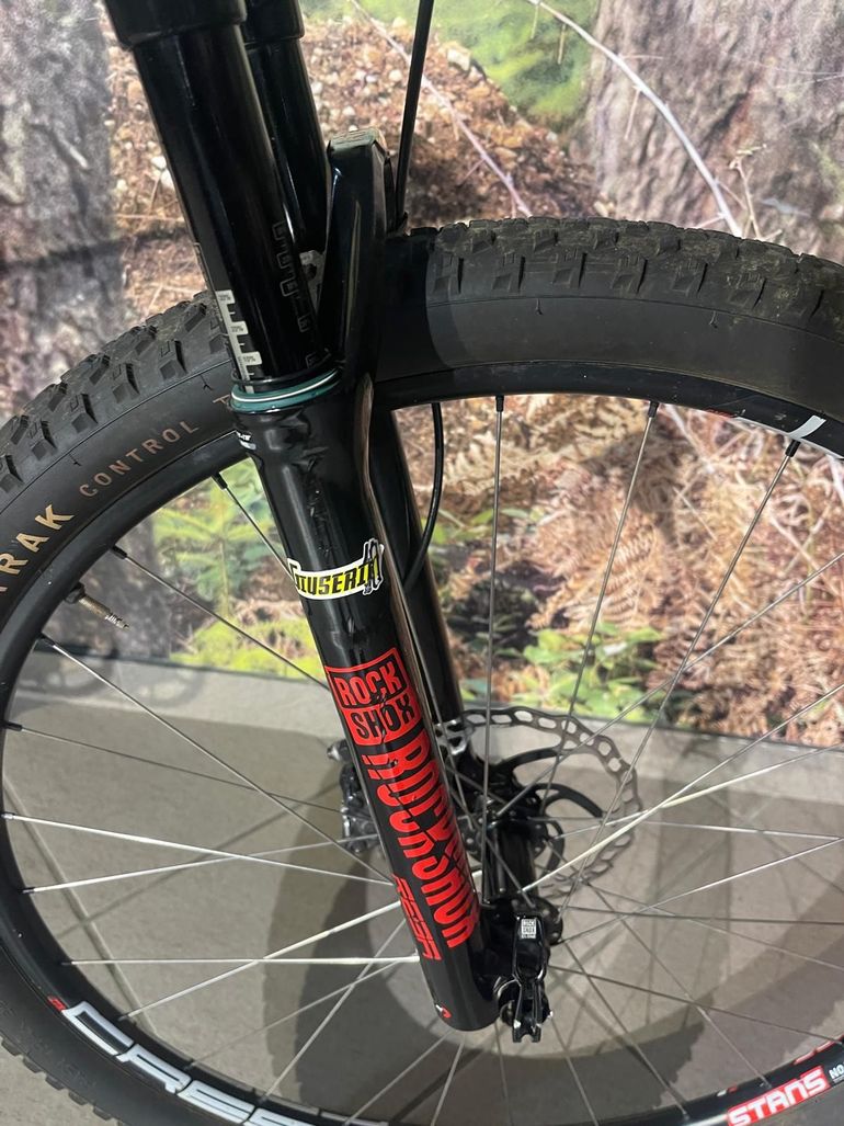 Used Trek PROCALIBER SL F/S ML 29 SMK 2017 - 2018 2017 Mountainbike, Black — image 7 of 16