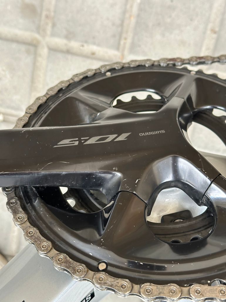 Used Trek Émonda SL 6 Pro Di2 2023 Road & Gravel, Red — image 5 of 11