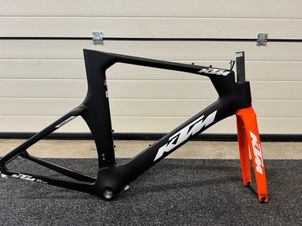 KTM - Revelator Team, 2022