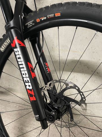Used Commencal META TR V4 Brushed 2024 Mountainbike, Light Gray — image 19 of 19