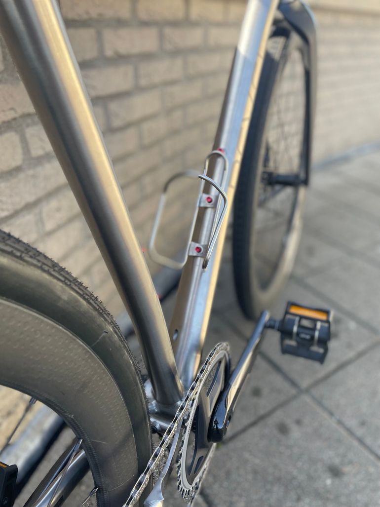 Used Revel R+ SRAM Force AXS 2023 2023 Road & Gravel — image 4 of 13