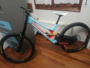 Specialized - Demo 8 I Carbon 2017, 2017