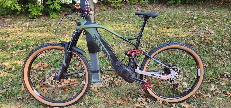 Used Fantic XMF 1.7 2023 2023 Mountainbike, Green, 29, 27.5 — image 2 of 5