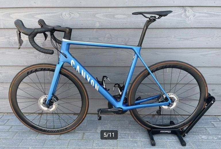 Used Canyon Ultimate CF SL 8 Disc 2022 Road & Gravel — image 2 of 14
