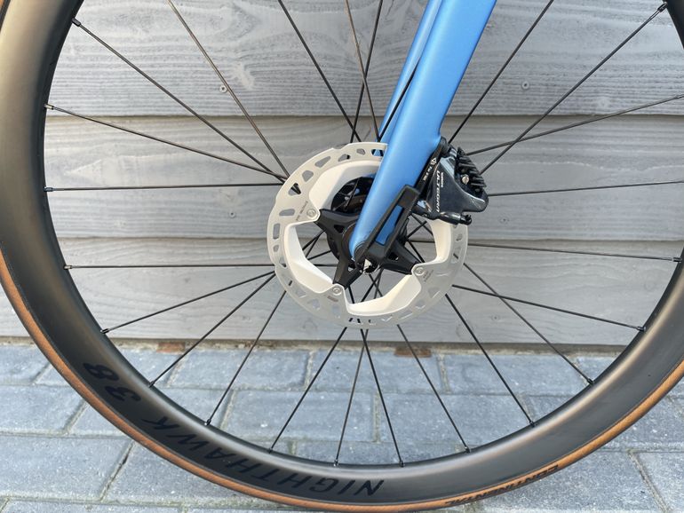 Used Canyon Ultimate CF SL 8 Disc 2022 Road & Gravel — image 12 of 14