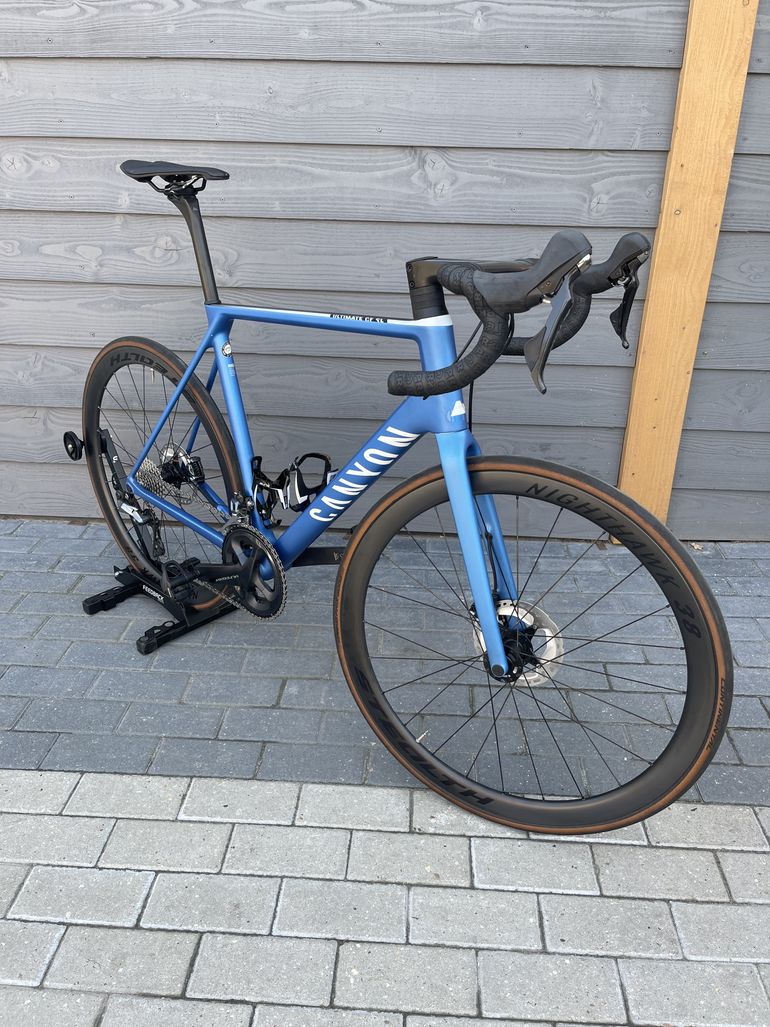 Used Canyon Ultimate CF SL 8 Disc 2022 Road & Gravel — image 5 of 14