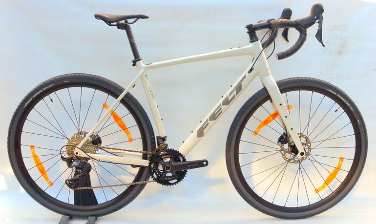 Used Felt BREED 30 2024 Road & Gravel, White — image 1 of 16