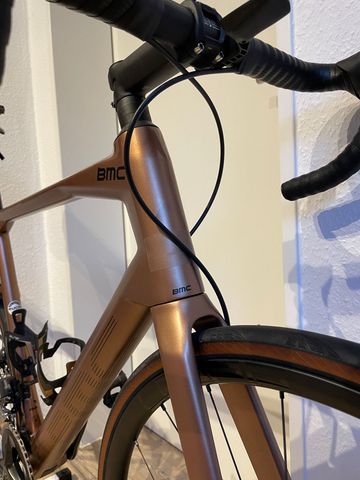 Used BMC Roadmachine FOUR 2023 2023 Road & Gravel, Orange — image 7 of 9