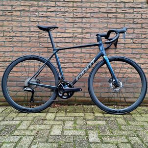 Giant - TCR Advanced Pro 0 Di2, 2025