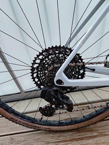 Used CUBE NUROAD C:62 EX 2024 Road & Gravel, Bianco — image 12 of 28