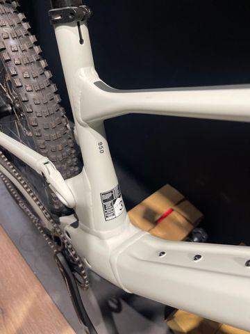 Used Scott Spark 950 2023 2023 Mountainbike, White, 29 — image 3 of 5