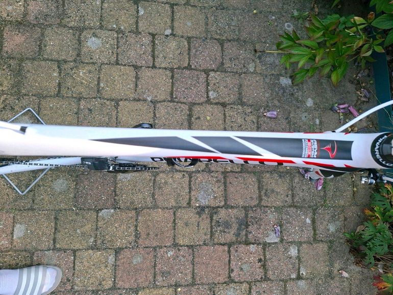 Used Pinarello Paris 105 Bike 2020 2020 Road & Gravel — image 8 of 15