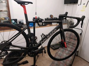 Colnago - V4Rs Disc Force AXS w/Fulcrum Racing Wind 400 Wheels 2023, 2023