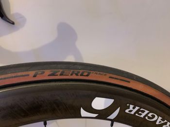Used Trek Madone 5.2 H2 (Compact) 2012 2012 Road & Gravel, Black — image 9 of 18