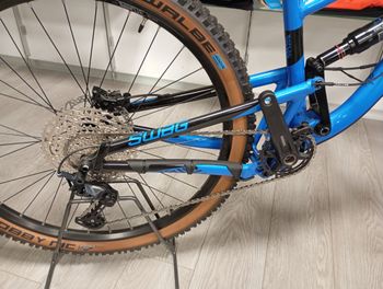 Kellys SWAG 30 29" 2023 2023 Mountainbike de segunda mano, Azul — imagen 3 de 4