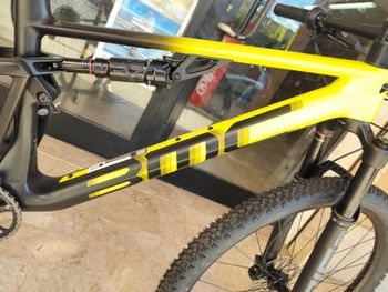 Used BMC Fourstroke FOUR 2024 2024 Mountainbike, Black, 29 — image 4 of 7