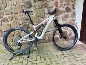 Specialized - Turbo Levo SL Expert Carbon, 2023